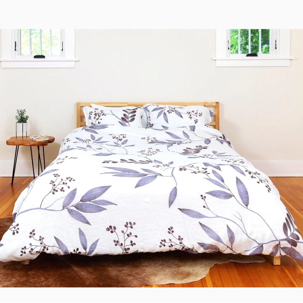 Modern Dane queen linen duvet cover + shams